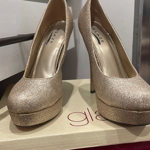 Glaze glittter champagne size 8